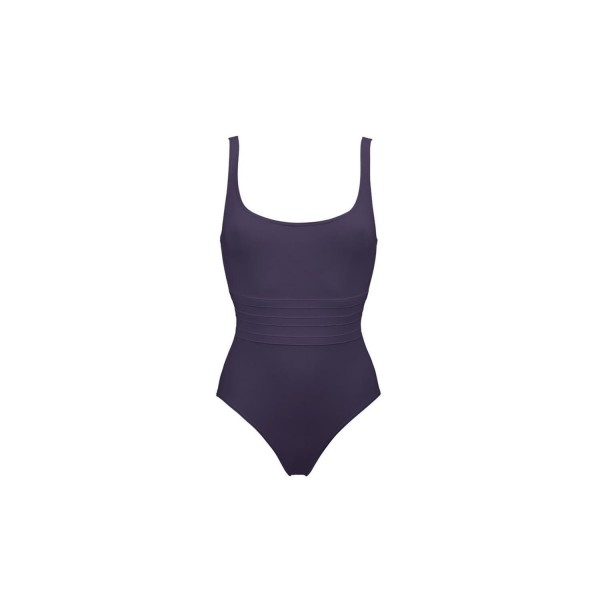 Bañador
- Escote...