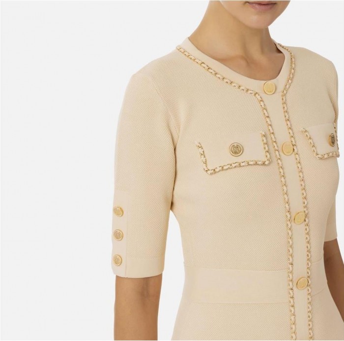 Minivestido de viscosa con cadena Minivestido de viscosa con cadena